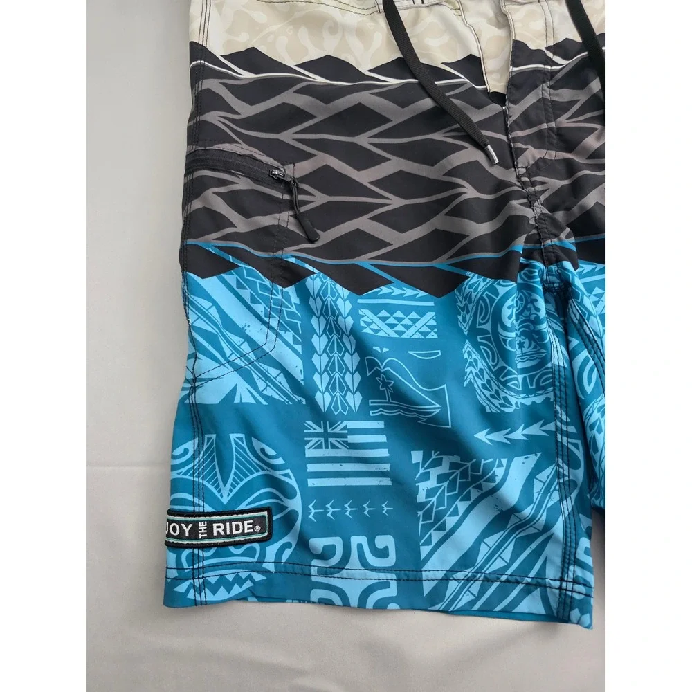 HIC Hawaiian Island Creations Board Shorts Mens Blue Tribal Print Swim Trunks